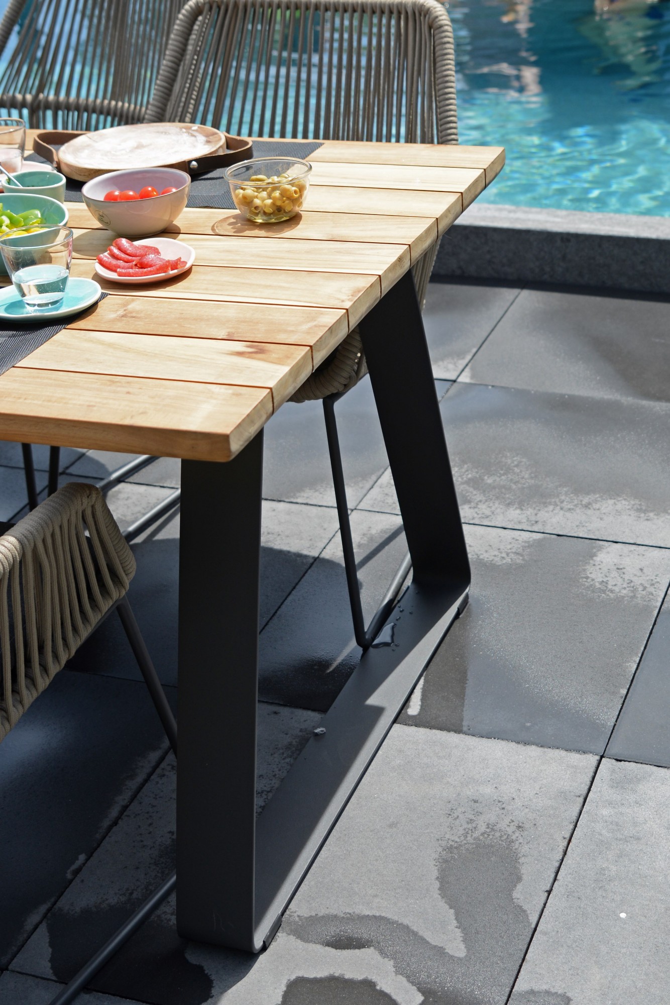 4 Seasons Outdoor Tuintafel Basso  