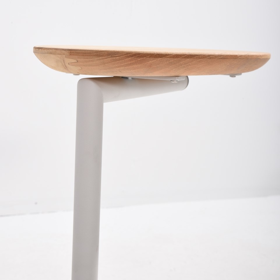 Clever_support_table_teak_top_teardrop_shape_detail_08_(2).JPG