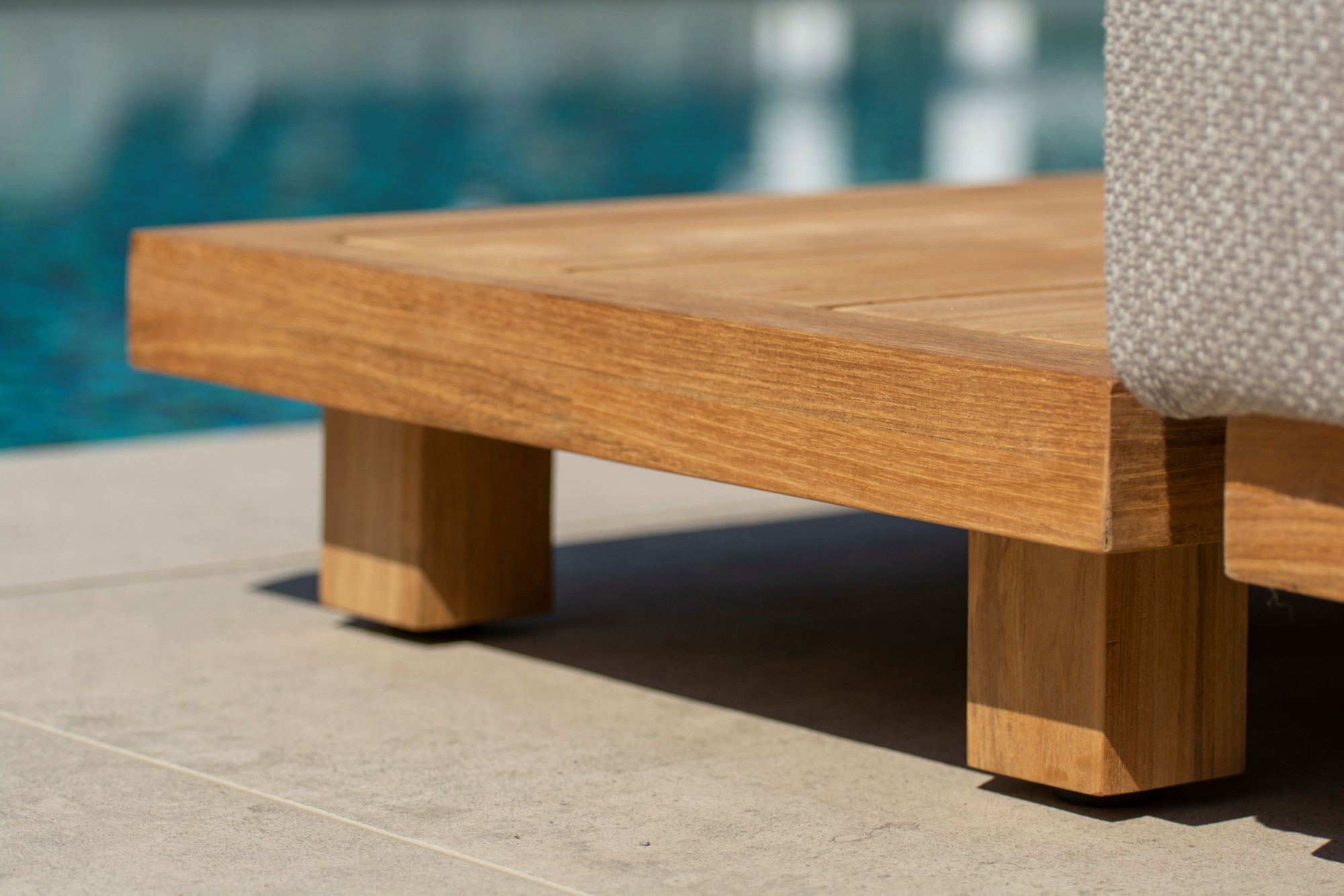 Paradiso_modular_lounge_outdoor_detail__014.jpg